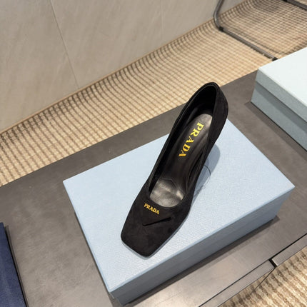 PRADA 26S SQUARE TOE HIGH HEELS 85MM IN BLACK SUEDE WITH LOGO