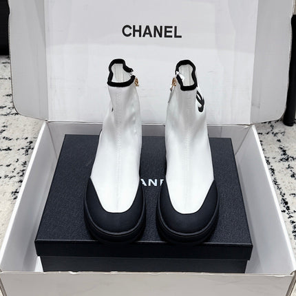 CHANEL 26S ZIPPER BOOTS IN WHITE MIX BLACK FABRIC AND LAMBSKIN