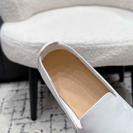 BOTTEGA VENETA 26S FLAT LOAFERS IN WHITE CALFSKIN