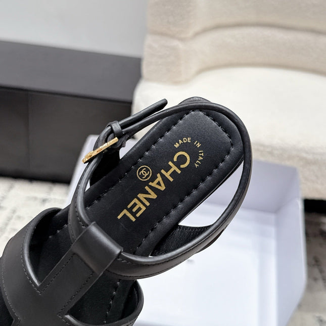 CHANEL 26S SANDALS IN BLACK CALFSKIN WITH GOLD HARDWARE