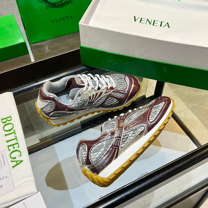 BOTTEGA VENETA 26S ORBIT SNEAKERS IN SILVER AND DARK RED TECHNICAL MESH
