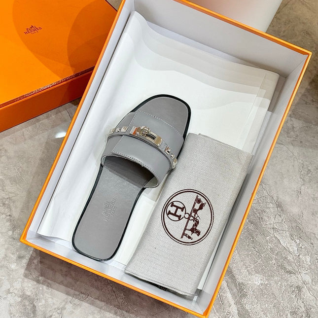 HM 26S GIULIA SANDAL IN GREY CALFSKIN SILVER HARDWARE