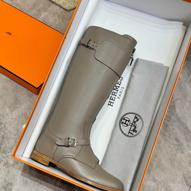 HM 25S RIDING BOOTS IN GREY LAMBSKIN WITH SILVER HARDWARE