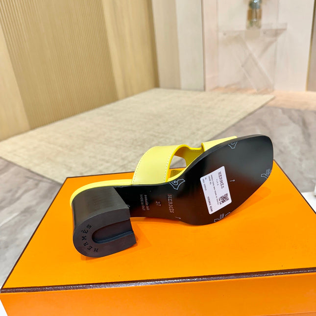 HM 26S HELIA SANDAL 70MM IN YELLOW CALFSKIN