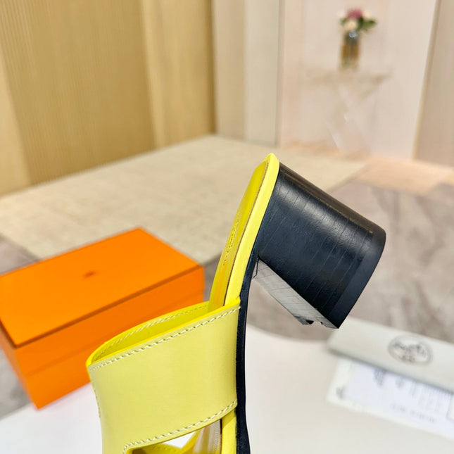 HM 26S HELIA SANDAL 70MM IN YELLOW CALFSKIN