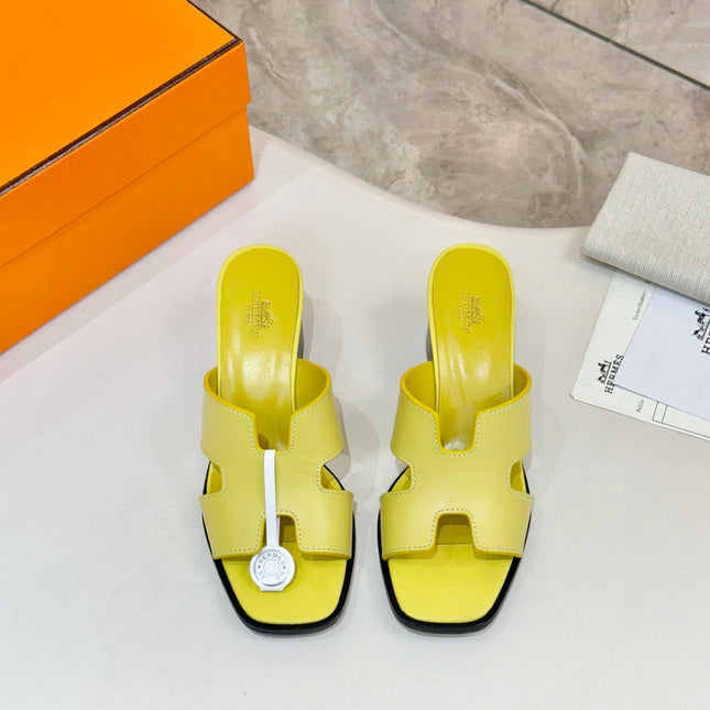 HM 26S HELIA SANDAL 70MM IN YELLOW CALFSKIN