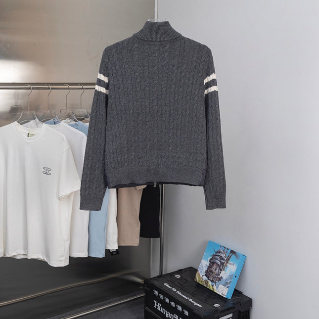 MONCLER PUFER JACKET IN GREY STYLE 11