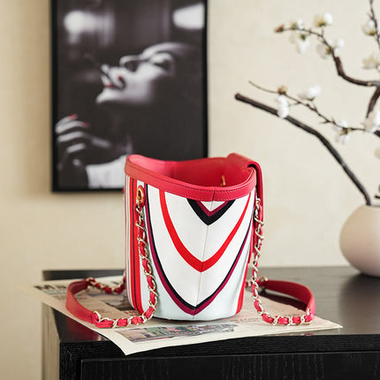 CHANEL 26S TOTE BAG 41 IN RED MULTICOLOR CANVAS AND CALFSKIN GOLD HARDWARE