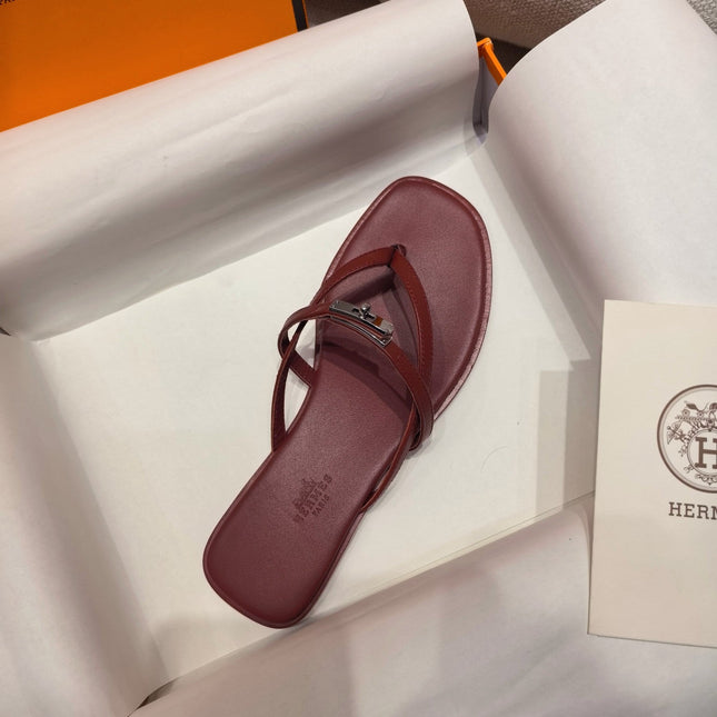 HM 26S KELLY BUCKLE THONG SANDALS IN DARK RED CALFSKIN SILVER HARDWARE