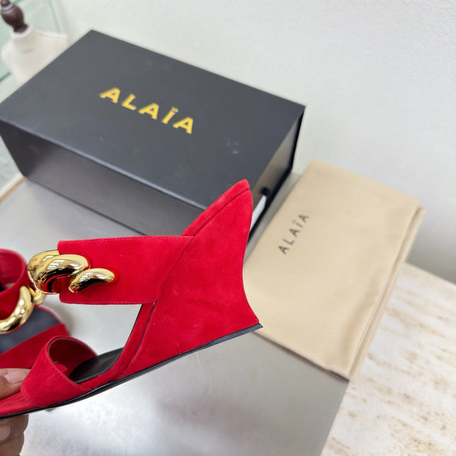 ALAIA 26S DOUBLE STRAP WEDGE SANDALS 110 MM IN RED SUEDE WITH GOLD HARDWARE