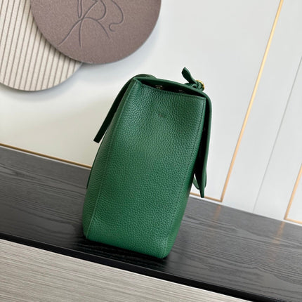 CHANEL 26S MAXI FLAP BAG 39 IN GREEN GRAINED CALFSKIN GOLD HARDWARE