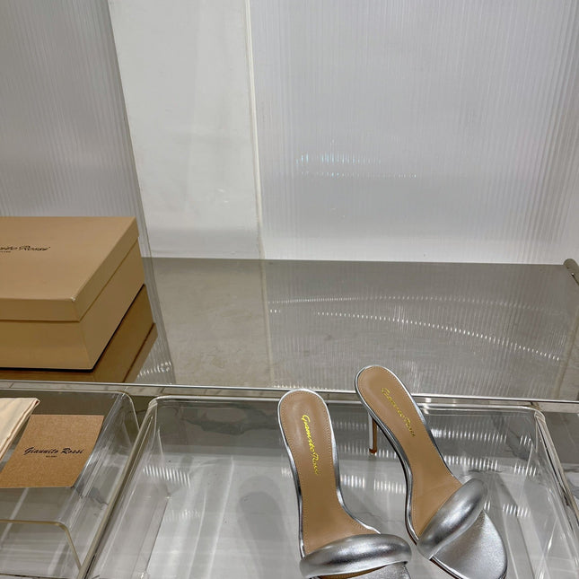 GIANVITO ROSSI 26S PADDED STRAP HIGH-HEEL MULES 105 MM IN SILVER LAMBSKIN