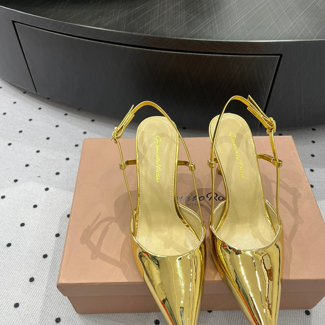 GIANVITO ROSSI 26S HEELED SLINGBACKS 85 MM IN GOLD PATENT CALFSKIN