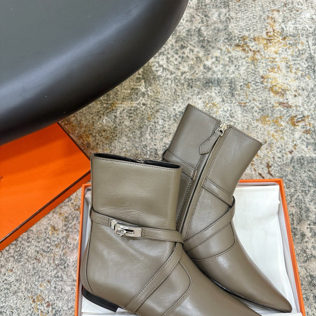 HM 26S FLAT ANKLE BOOTS IN KHAKI GREY CALFSKIN