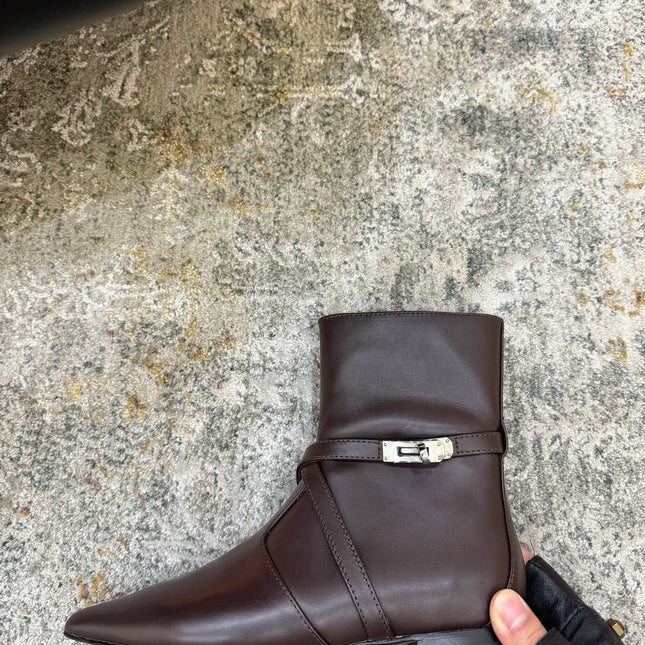HM 26S FLAT ANKLE BOOTS IN DARK BROWN CALFSKIN
