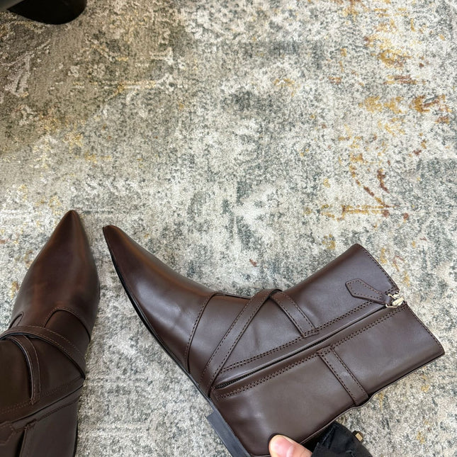 HM 26S FLAT ANKLE BOOTS IN DARK BROWN CALFSKIN