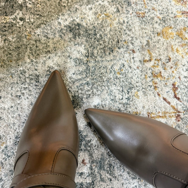 HM 26S POINTED-TOE ANKLE BOOTS 35 MM IN KHAKI GREY CALFSKIN