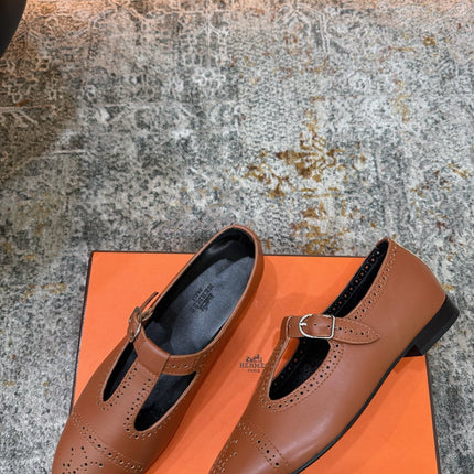 HM 26S PERFORATED BALLET FLATS IN BROWN CALFSKIN
