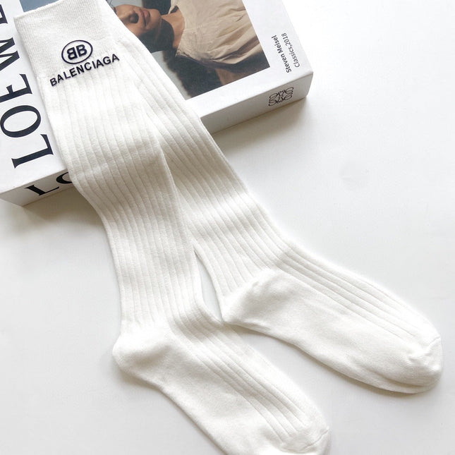 BALENCIAGA 26S CREW SOCKS 405382 (1 BOX)
