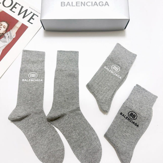BALENCIAGA 26S CREW SOCKS 407182 (1 BOX)