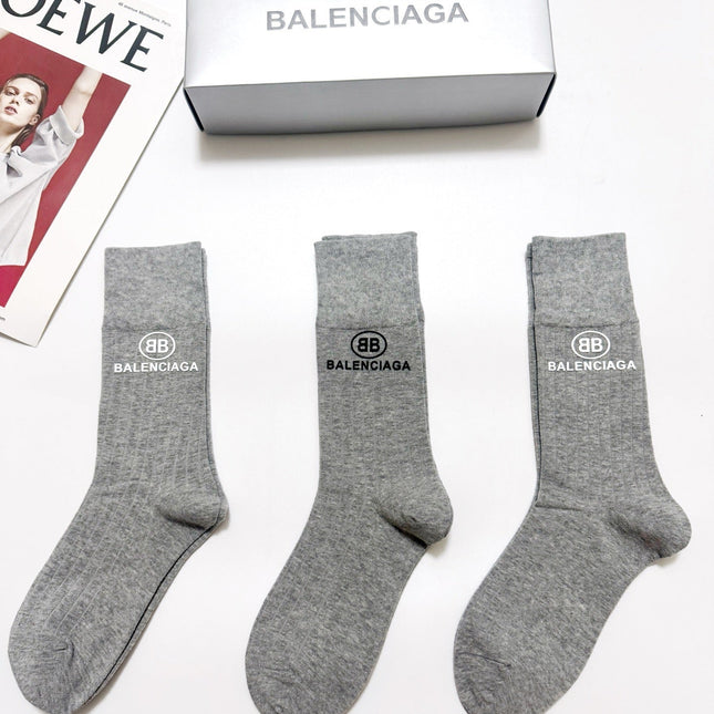 BALENCIAGA 26S CREW SOCKS 407182 (1 BOX)