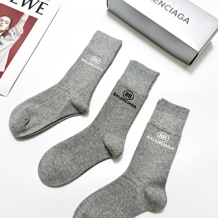 BALENCIAGA 26S CREW SOCKS 407182 (1 BOX)