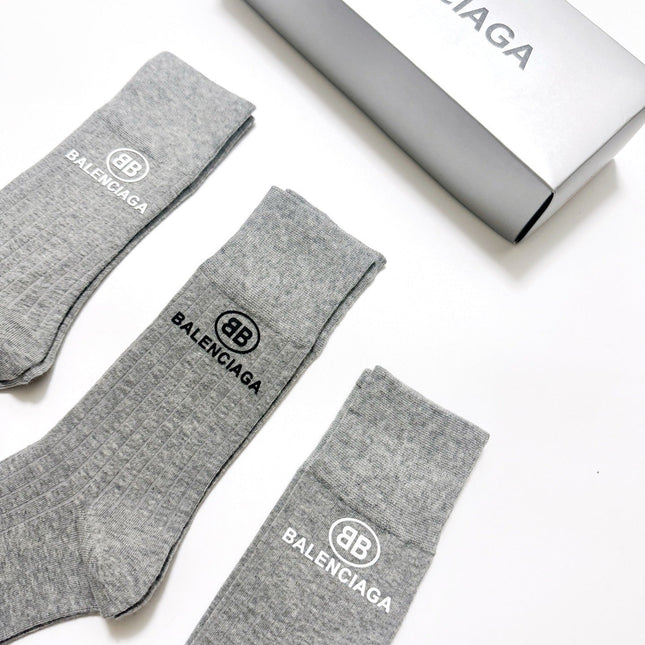 BALENCIAGA 26S CREW SOCKS 407182 (1 BOX)