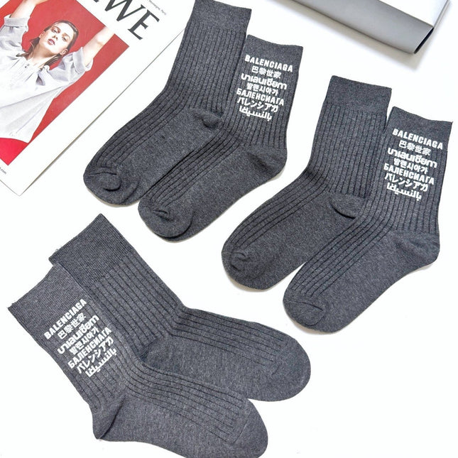 BALENCIAGA 26S CREW SOCKS 408738 (1 BOX)
