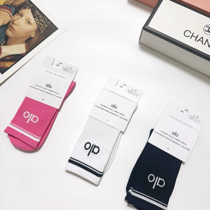 ALO 26S CREW SOCKS 421117 (1 BOX)