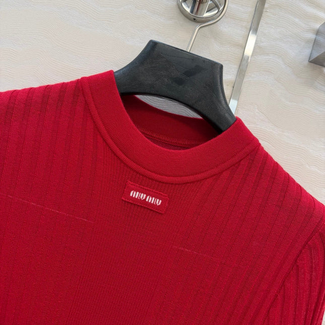 MIUMIU SHORT-SLEEVE SWEATER STYLE 837