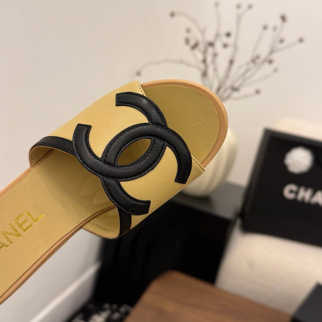 CHANEL 26S WEDGE SANDALS 95 MM IN PASTEL YELLOW CALFSKIN