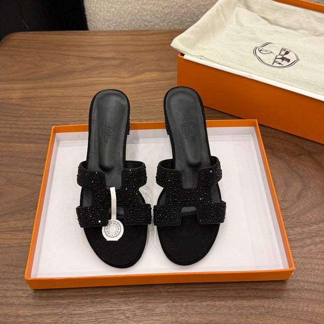 HM 26S OASIS SANDAL IN BLACK SUEDE WITH CRYSTALS