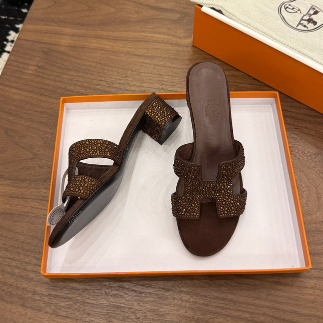 HM 26S OASIS SANDAL IN DARK BROWN SUEDE WITH CRYSTALS