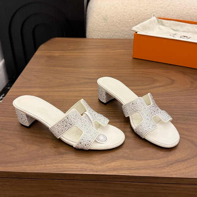 HM 26S OASIS SANDAL IN IVORY WHITE SUEDE WITH CRYSTALS