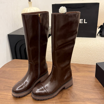 CHANEL 26S TALL BOOTS 45 MM IN BROWN PATENT LEATHER ROUNDED TOE