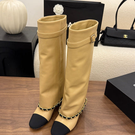 CHANEL 26S TALL BOOTS 60 MM IN BEIGE CALFSKIN TALL BOOTS WITH GOLD TONE CHAIN DETAIL