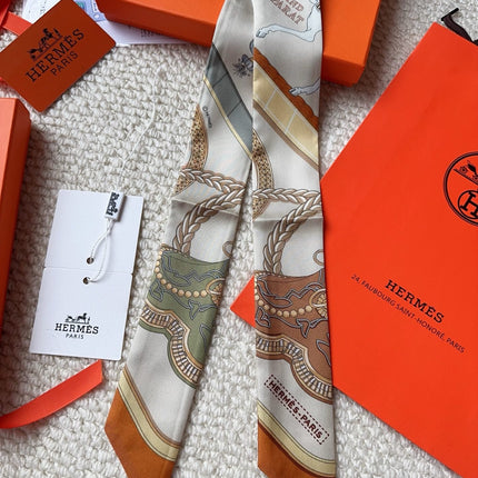 HERMES 26S SCARF 86 IN SILK 309622