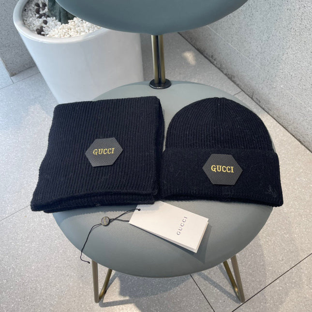 SET SCARF AND HAT IN BLACK WOOL 414805