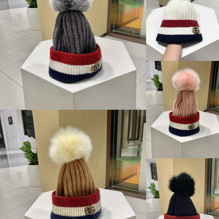 BEANIE HAT IN COLORFUL WOOL 434722