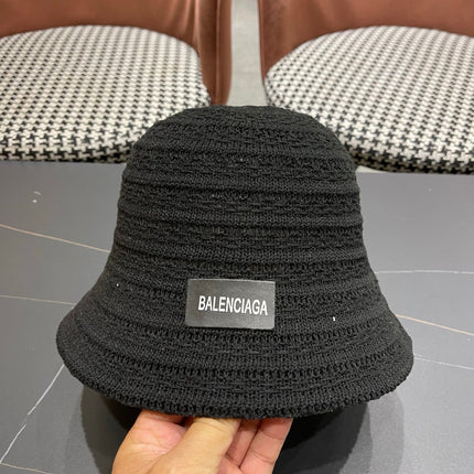 BALENCIAGA 26S BUCKET HAT STYLE 73
