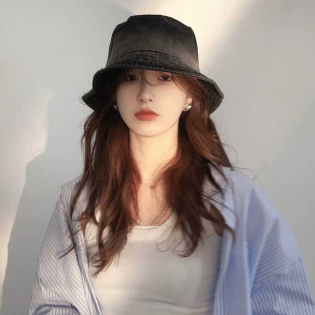 CELINE 26S BUCKET HAT STYLE 185