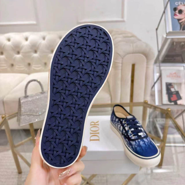 DIOR 26S LOW-TOP SNEAKERS IN BLUE DIOR OBLIQUE CANVAS
