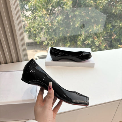 MARLOUGIELA STRASS BALLERINAS IN BLACK PATENT SMOOTH CALFSKIN