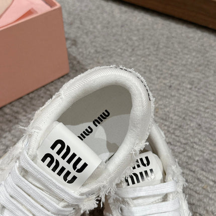 Dexun Sneaker White Canvas