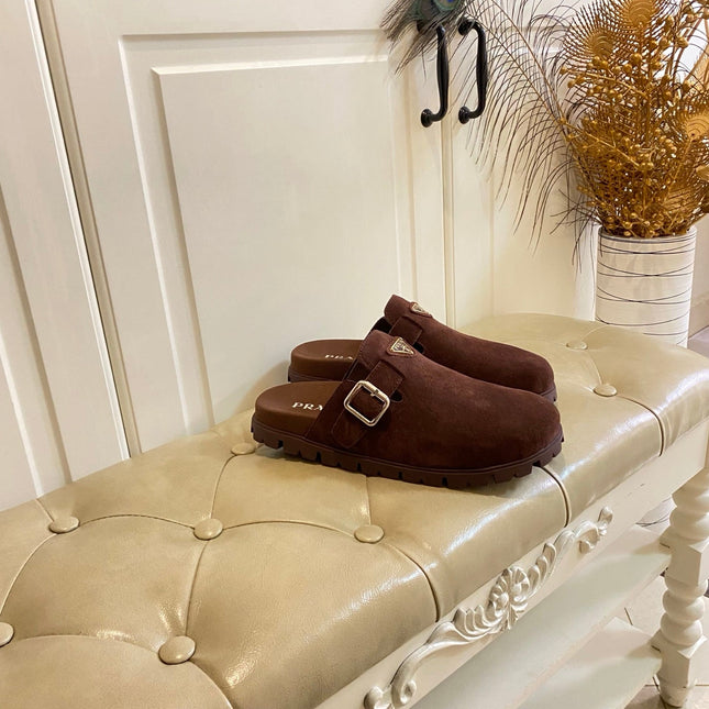 PRADA 26S BUCKLE CLOG SANDALS CHUNKY SOLE IN DARK BROWN SUEDE