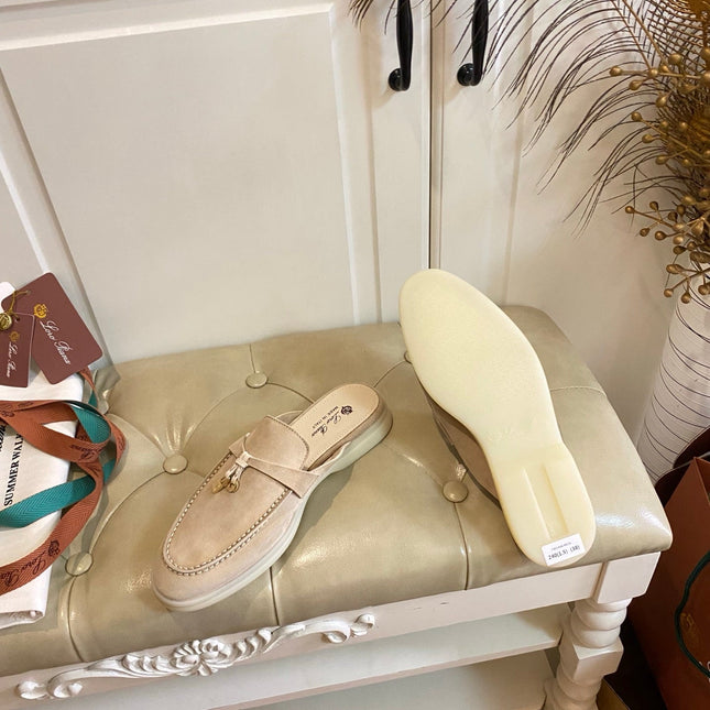 LP 26S LOCK CHARM MULES IN LIGHT BROWN SUEDE GOLD HARDWARE
