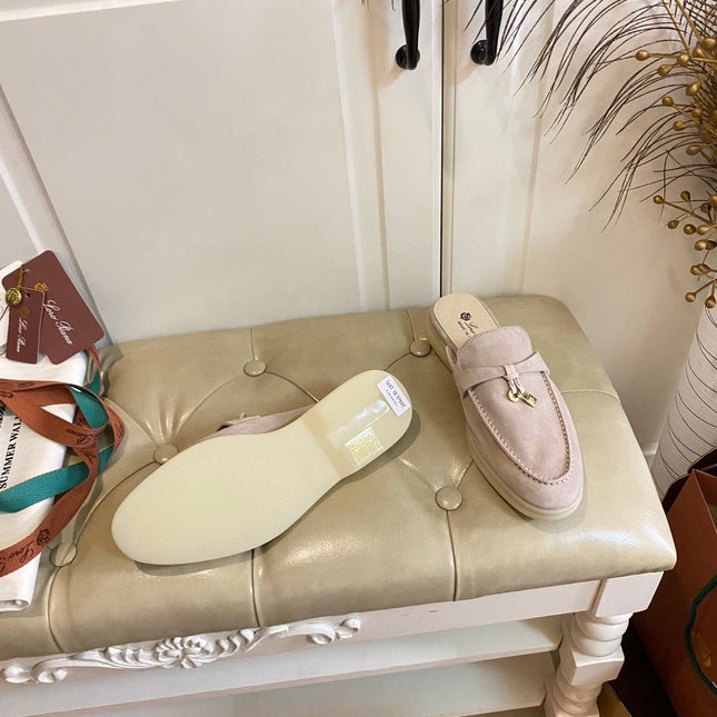 LP 26S LOCK CHARM MULES IN LIGHT PINK SUEDE GOLD HARDWARE