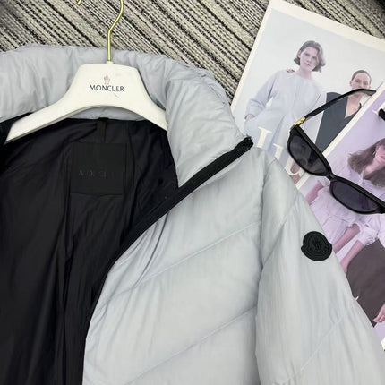 MONCLER 25S STAND-COLLAR DOWN JACKET 223