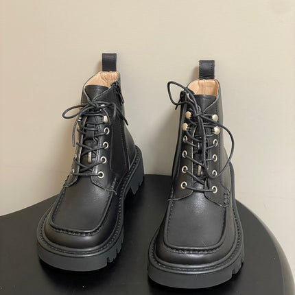 LOEWE 26S ANKLE BOOTS IN BLACK CALFSKIN