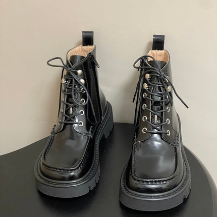 LOEWE 26S ANKLE BOOTS IN BLACK PATENT CALFSKIN